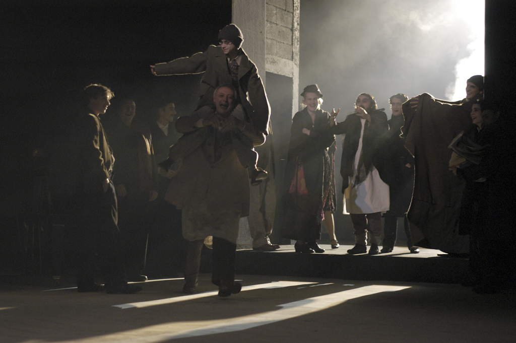 2003 LE CADAVRE VIVANT_8