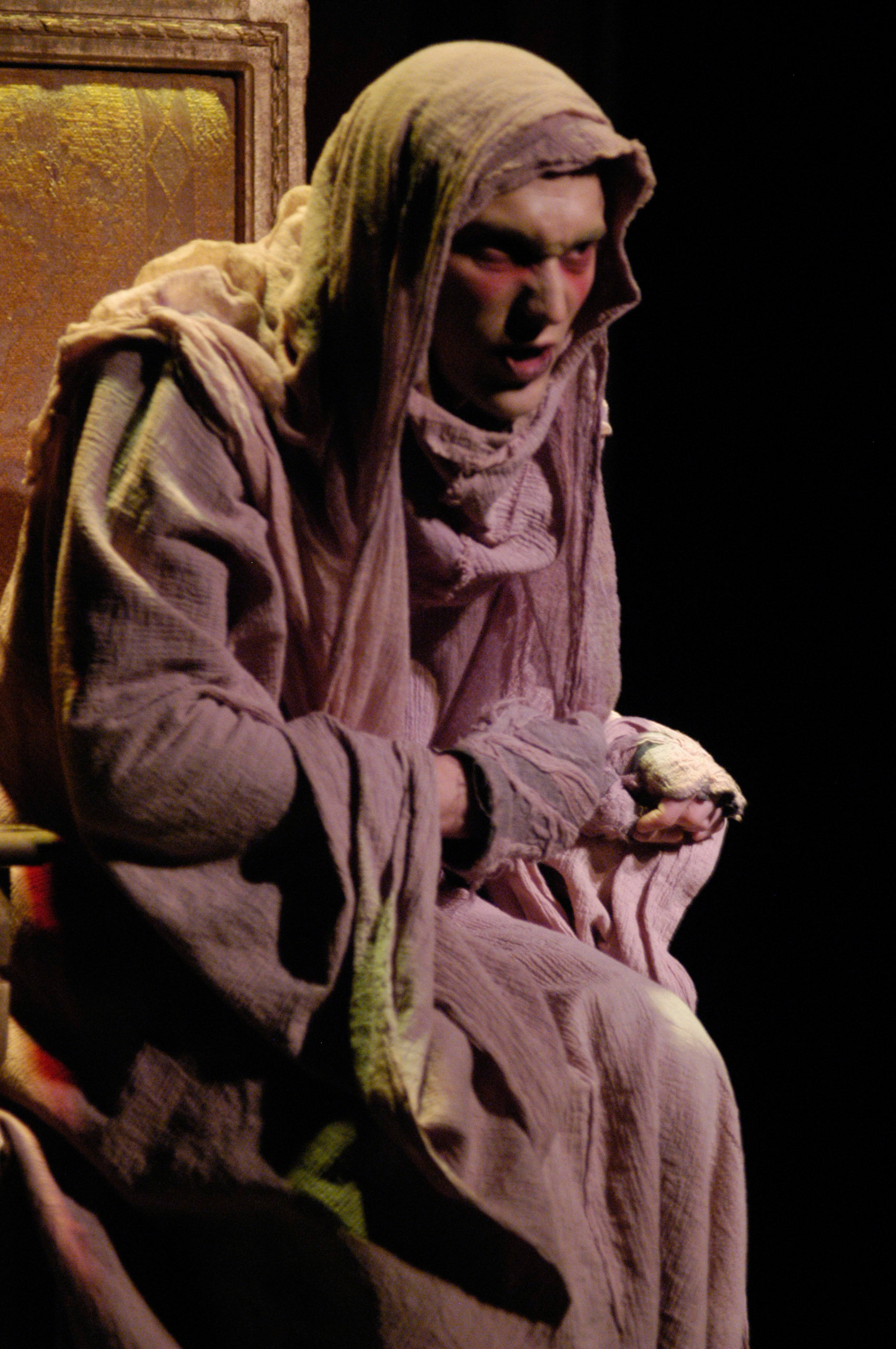2007 DOMMAGE QU'ELLE SOIT UNE PUTAIN_2