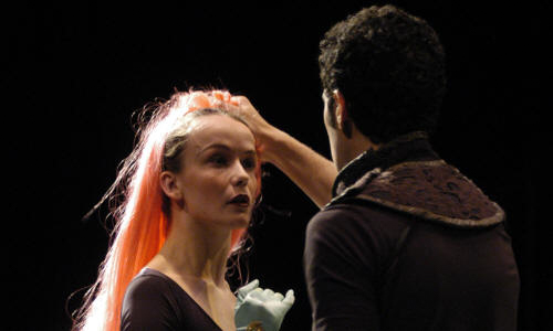 2007 DOMMAGE QU'ELLE SOIT UNE PUTAIN_4