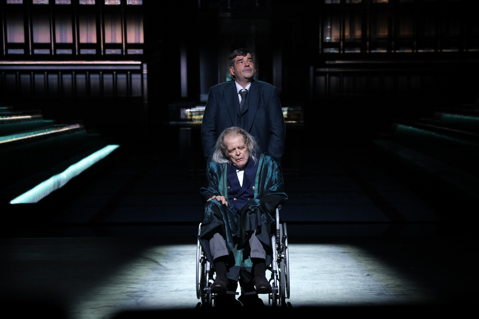 RICHARD II -2.20210294